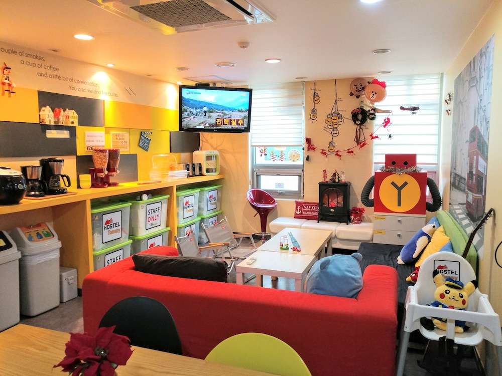 Hostel Tommy - Khách sạn phòng ngủ tập thể Seoul