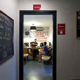 Reception 1 The Room Hostel Moda, MATCO KAHVE 酒店