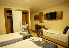 其他 7 Bursa Palas