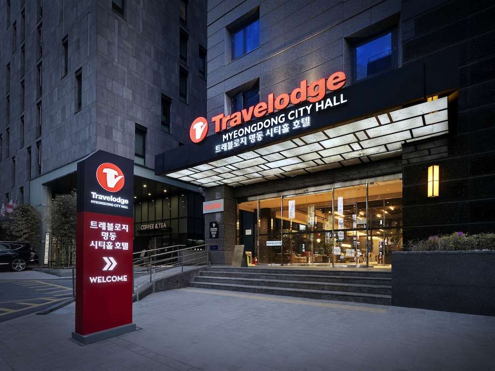 Travelodge Myeongdong City Hall - Khách sạn tiện ích ở Seoul