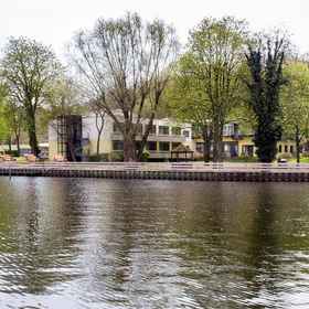 Primary image1格魯內瓦爾德湖濱飯店,奥林匹克体育场站飯店