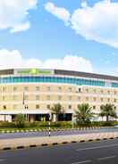 Imej utama Holiday Inn Muscat Al Seeb, an IHG Hotel