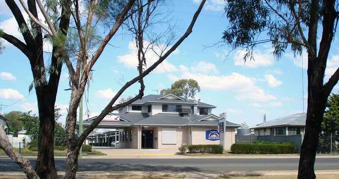 Lain-lain Oakey Motor Inn