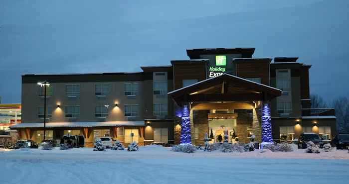 Others Holiday Inn Express Golden-Kicking Horse, an IHG Hotel