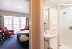 Others 7 Discovery Settlers Hotel