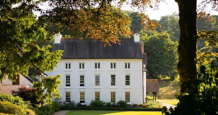 Others Grove of Narberth