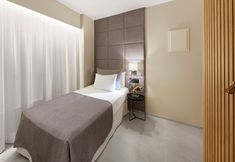 기타 7 Hotel Almudaina