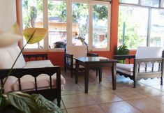 기타 2 Puerto Canoas