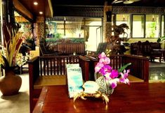 Others 2 Paradise Pearl Bungalows