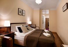 Others 7 Gołębia 8 Residence