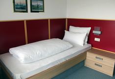 其他 5 Waldgasthof Geländer