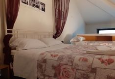 Others 6 Romeo and Juliet B&B and Apartaments