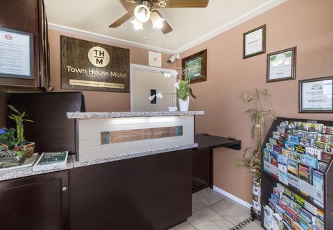 其他 Town House Motel – Historic Old Town Eureka