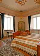 Room Villa Clodia