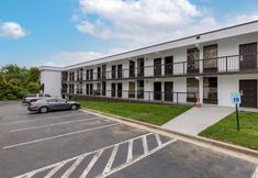 Others 2 Quality Inn - Roxboro South