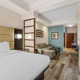 Primary image1Best Western Plus JFK Inn & Suites,罗宾逊中心飯店