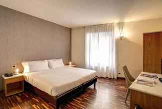 Others 4 Albergo Firenze