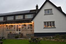 其他 Three Horseshoes