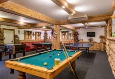 기타 7 Willa Cztery Pory Roku