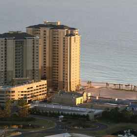 Primary image1Grand Panama Beach Resort by Emerald View Resorts,美国公寓