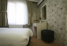 Others 4 Hotel Sureyya