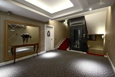 Others Montania Special Class Hotel