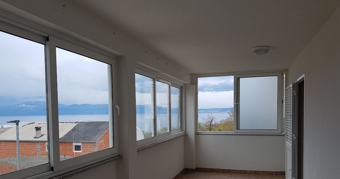 Others 2 Bedroom Apartment Marko With Terrace and sea View