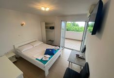 Others 4 Room Mira With Terrace and sea View