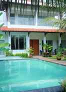 ภาพหลัก Villa Prambanan Jogja with Private Swimming Pool by Simply Homy