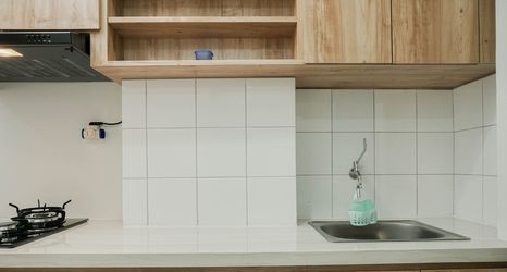 Others 2 Comfort Studio Emerald Bintaro Apartment near British School