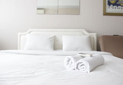 อื่นๆ Bright Studio Room at Dago Suites Apartment near ITB