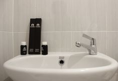 Others 6 Pleasant Studio Semi Apartment at The Lodge Paskal near BINUS University