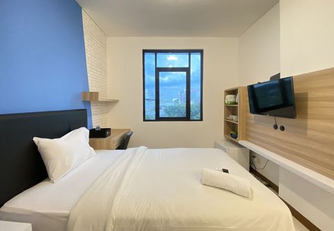 Others Simply Studio Room Semi Apartment at The Lodge Paskal near BINUS University