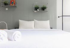 Others 3 Artistic Studio at Emerald Bintaro Apartment