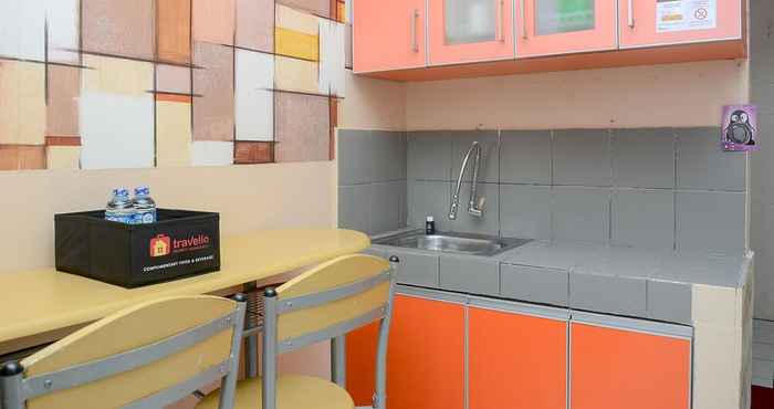 อื่นๆ Comfortable 2BR at Menteng Square Apartment