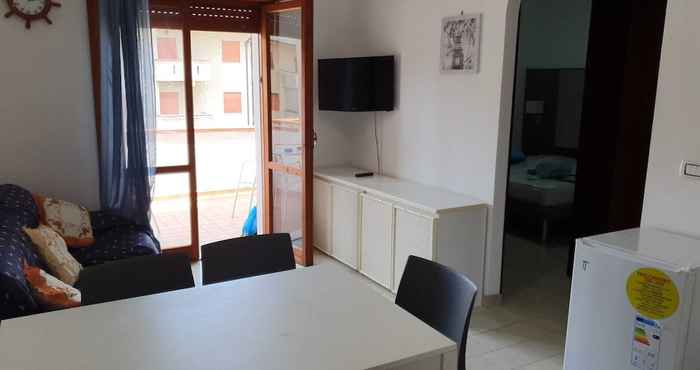 Others Brain Apartment Scalea