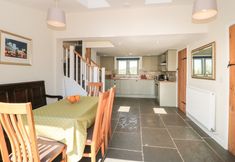 Others 6 Lilac Cottage