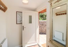 Others 2 Lilac Cottage