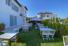 Others 4 Riva Alacati