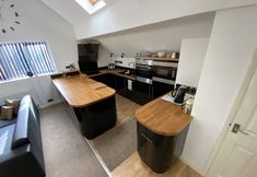 Others 4 Spacious One Bed Deluxe Apartment in Daventry