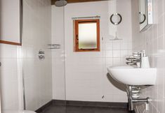 อื่นๆ 7 Bybrook Lodge