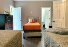 Others 2 The Maid of the Mist Villa-Yard &Parking