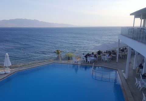 Lain-lain Chronos Beach Hotel