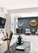 ภาพหลัก The Heart of Shepherds Bush - Modern 2bdr Apartment With Garden