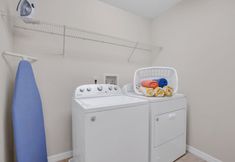 其他 3 Deluxe and Roomy 6BD Home Close To Disney #6st413