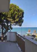 Primary image Quadruple Room a Stones Throw From the sea - Ideal for a Relaxing Holiday