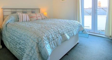 其他 2 White Horses