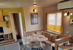 Others 4 2-bed Caravan at Billing Aquadrome Northampton