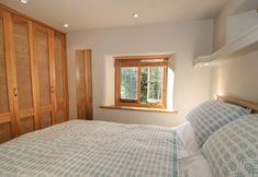 Others 4 Wreath Green Annexe