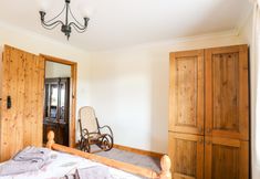 อื่นๆ 4 Penrallt Fawr